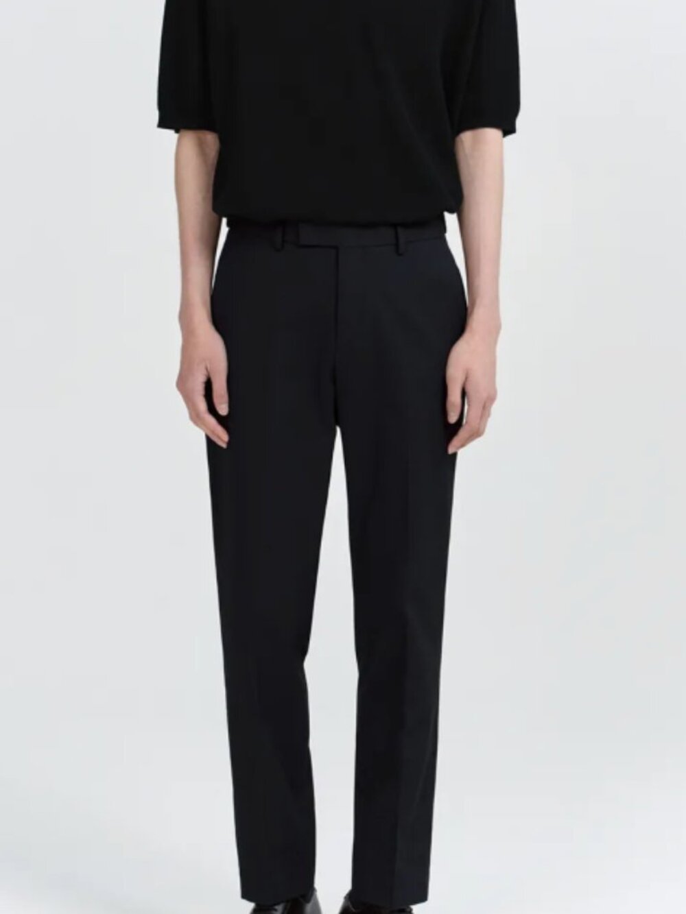 Korean Minimalist Tailored Black Slacks | Dress Pants (W32 / M)